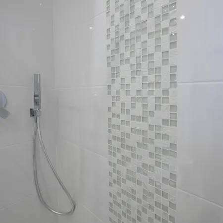 240b - Nord - Sara Chiavari, 200metri Dal Mare - Bagno Privato Ma Fuori Dalla Stanza アパート *