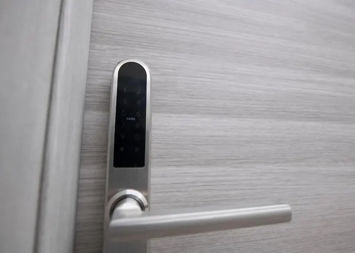 240b - Nord - Sara Chiavari, 200metri Dal Mare - Bagno Privato Ma Fuori Dalla Stanza 키아바리