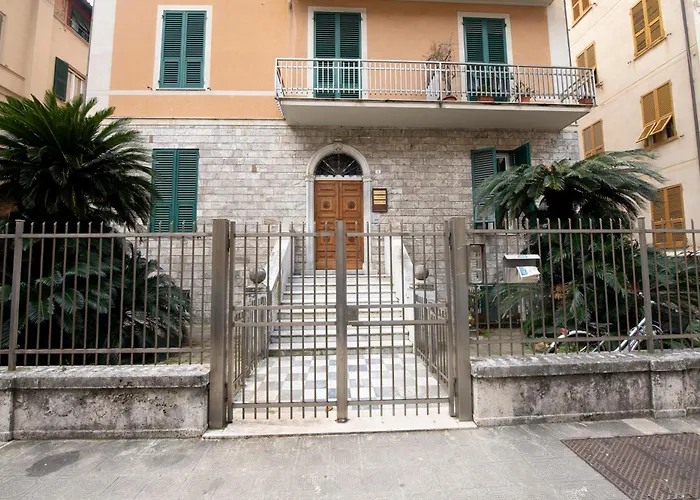 Apartman 240b - Nord - Sara Chiavari, 200metri Dal Mare - Bagno Privato Ma Fuori Dalla Stanza