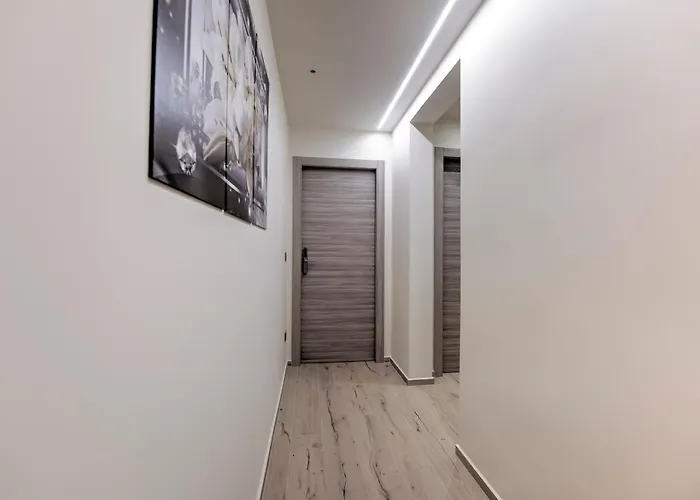240b - Nord - Sara Chiavari, 200metri Dal Mare - Bagno Privato Ma Fuori Dalla Stanza Διαμέρισμα